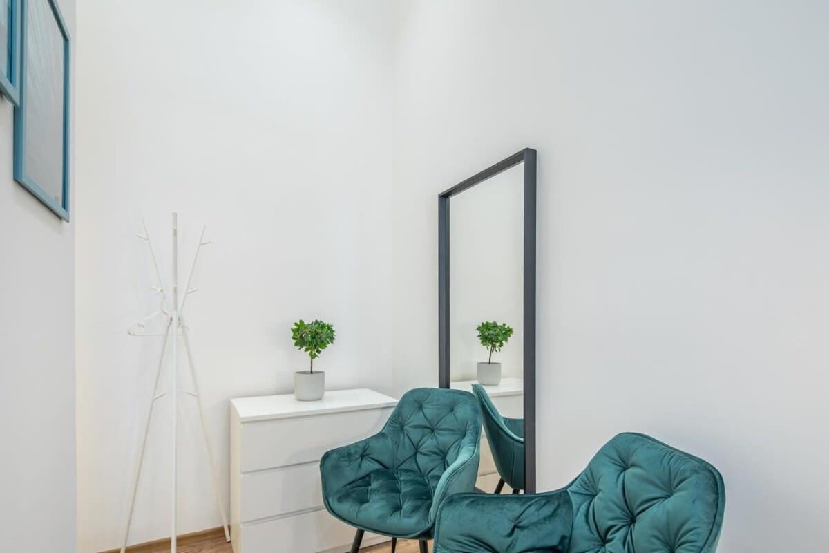 Full Comfort, 4 Bedrooms In The Heart Of The Apartamento Budapest